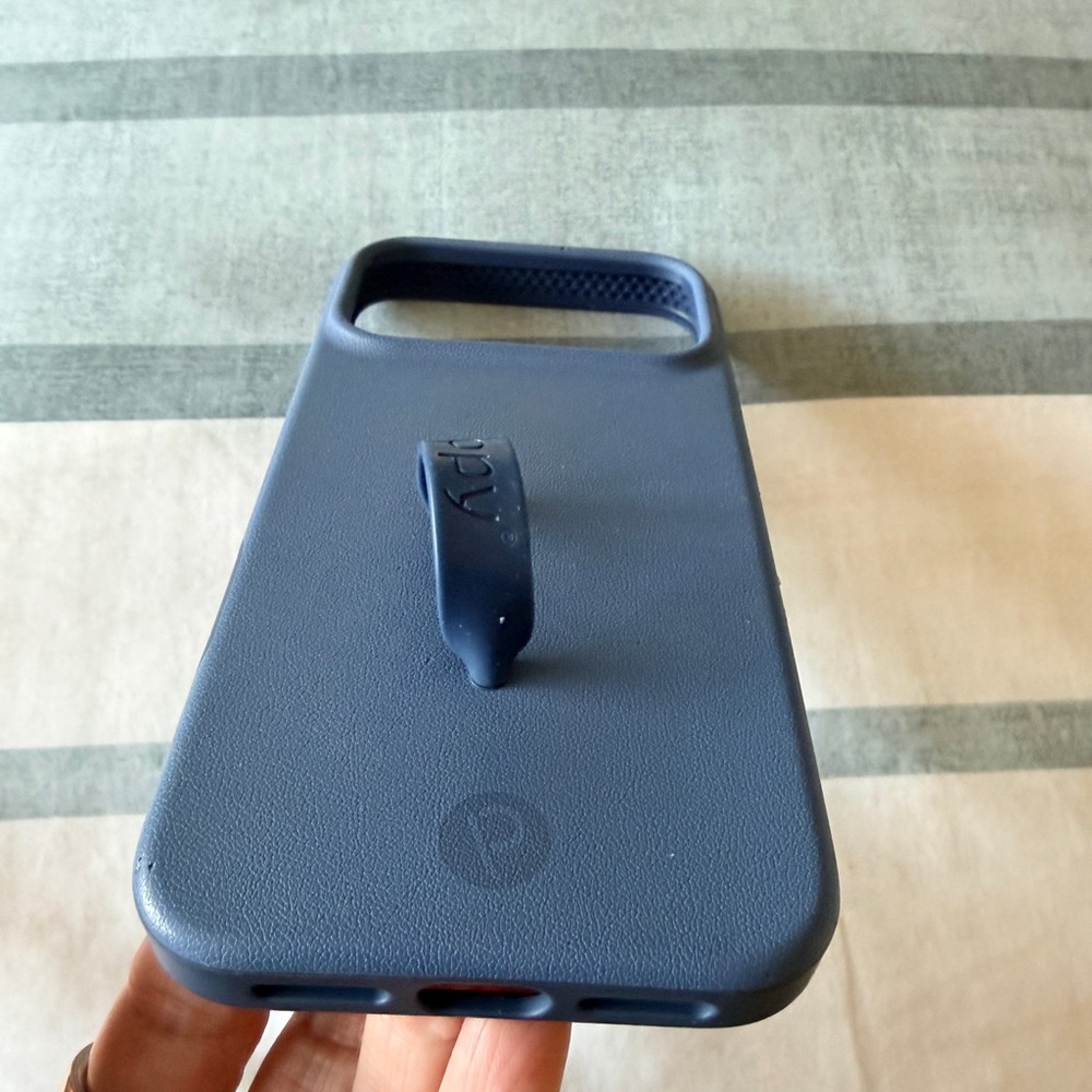 Loopy iPhone 17 Plus Phone Case - Picture 5 of 10